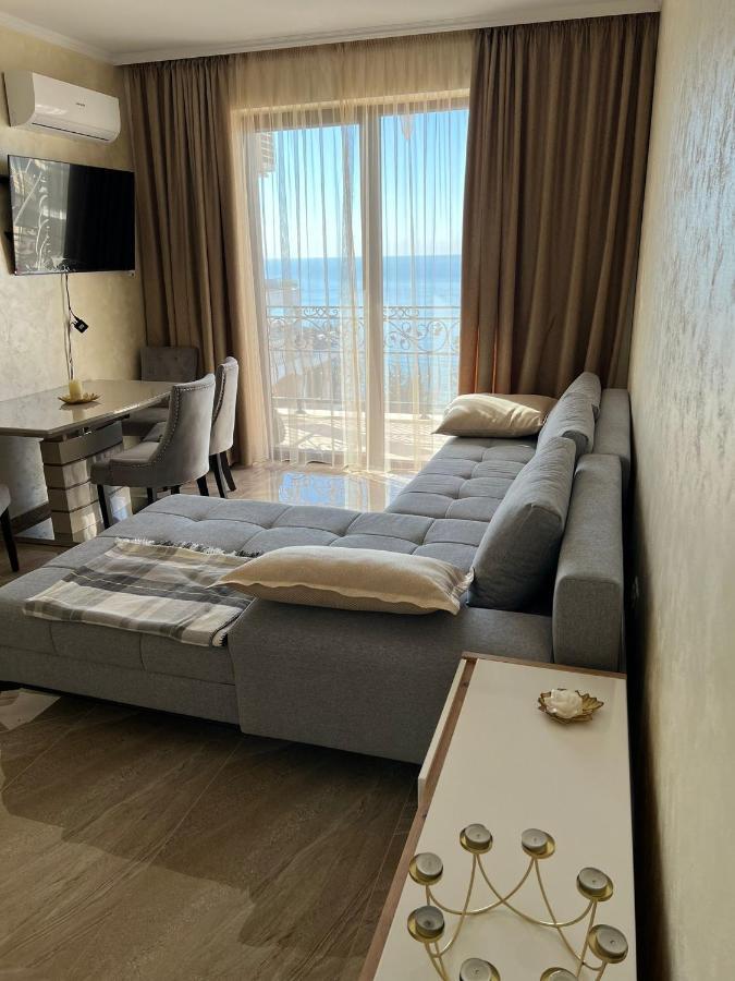 Luxury Penthouse Apartments At Valencia Gardens Burgas Exterior foto